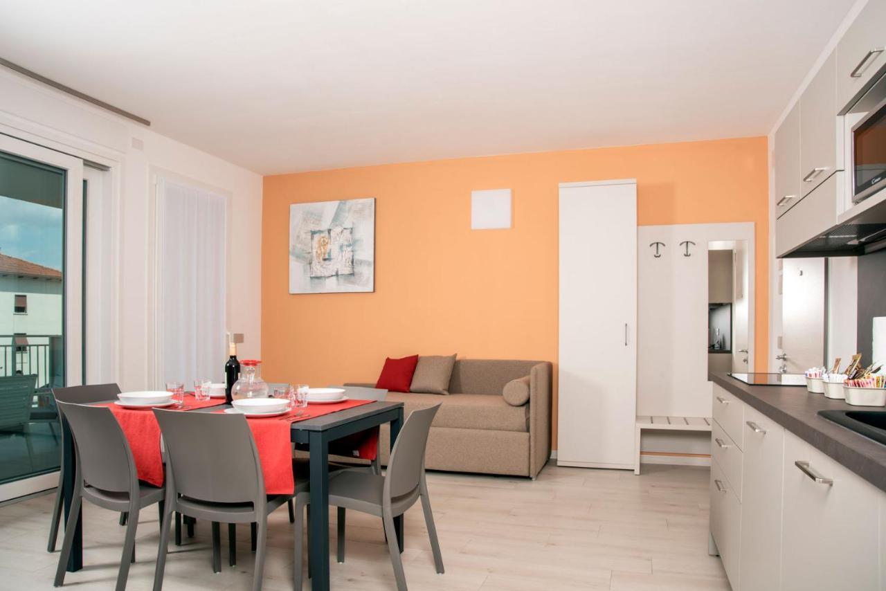 Camelot Red - Appartamenti Vérone Extérieur photo